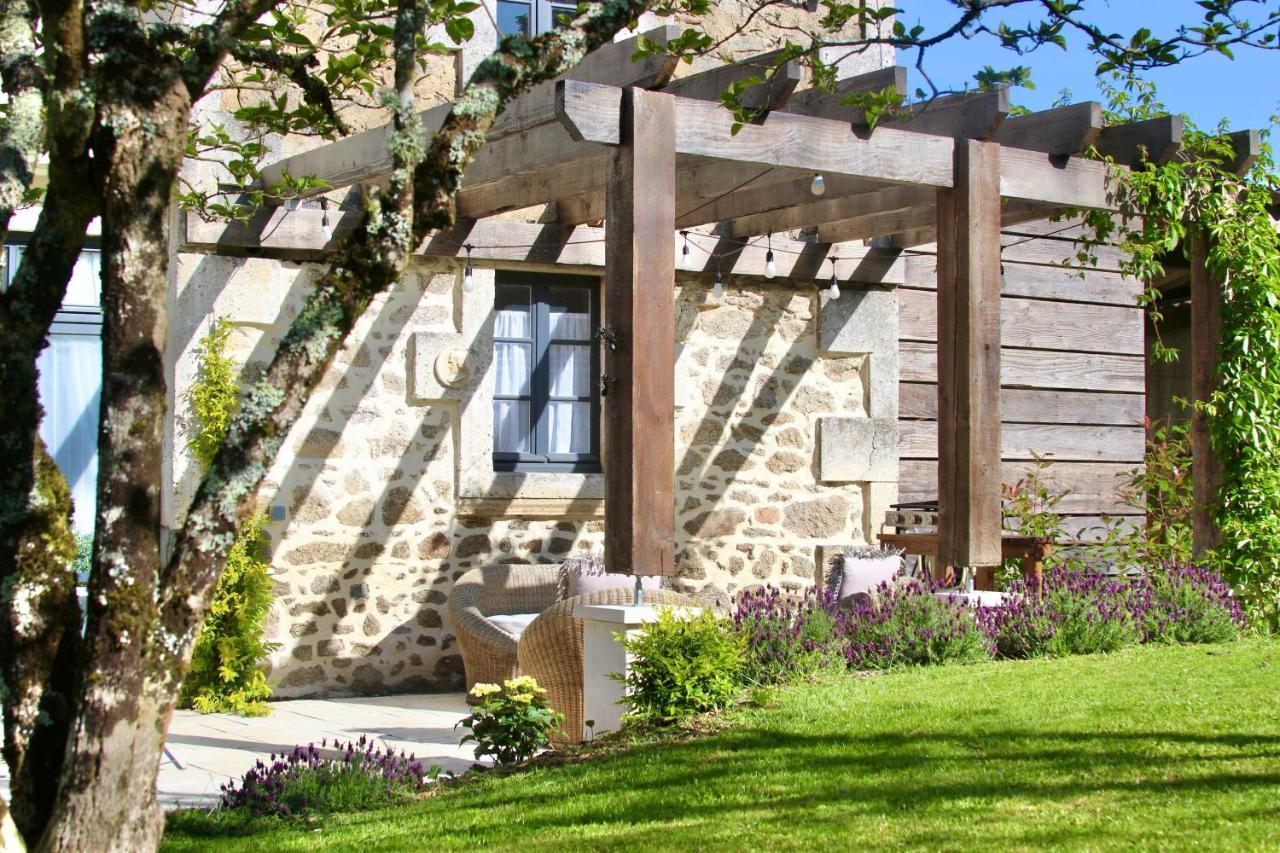 La Châtaigne Piégut-Pluviers Exterior foto